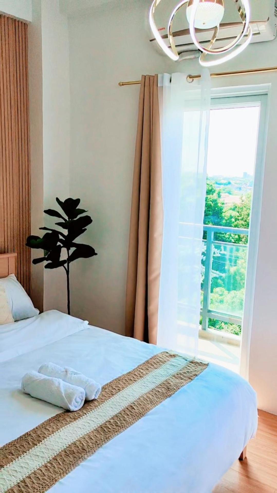 Paradise Realm Condotel Paranaque City Eksteriør bilde